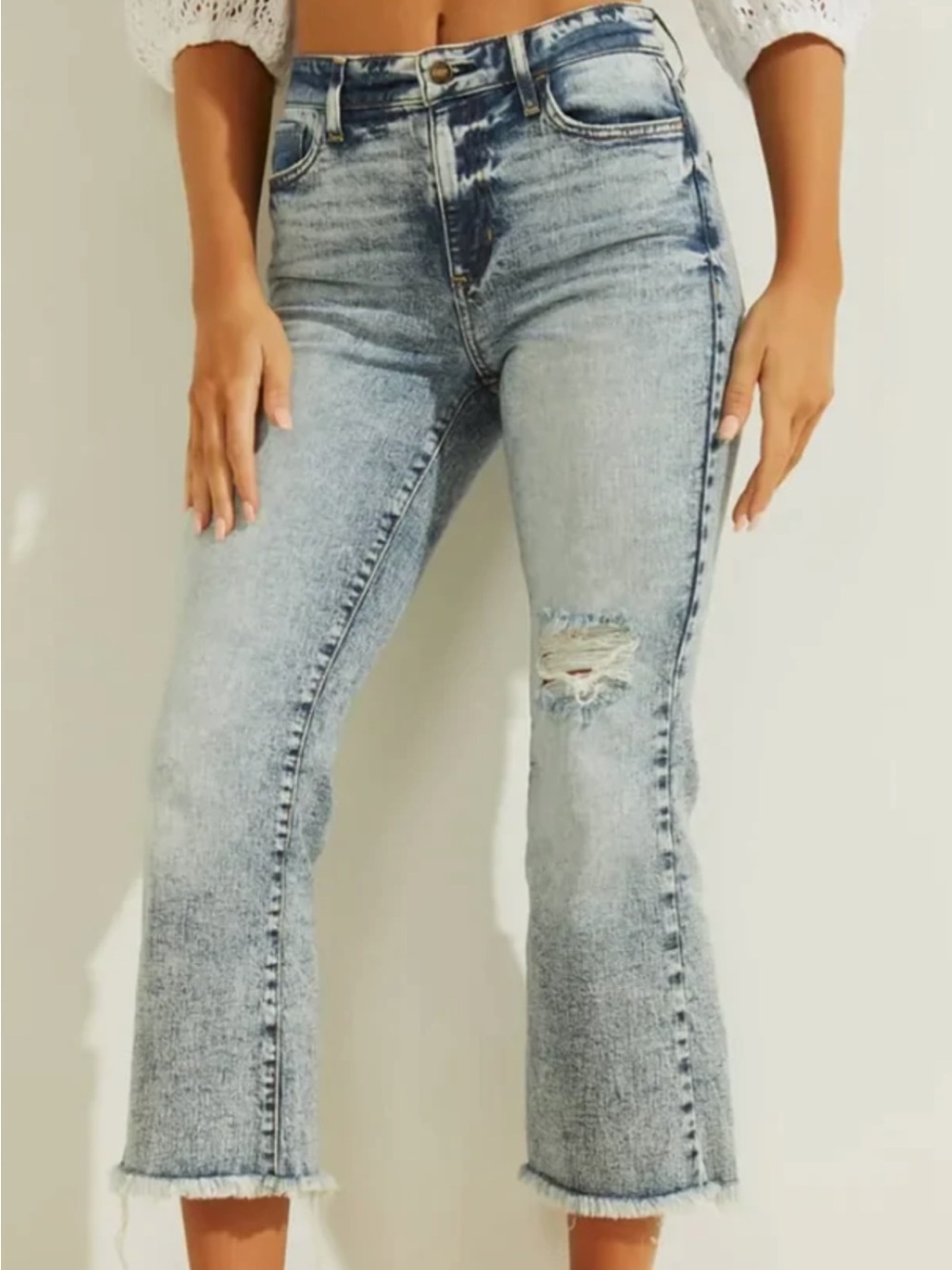 GUESS Cropped Kick Flare Jeans (27, Monarch Blue) Retail $98